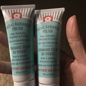 Facial radiant polish